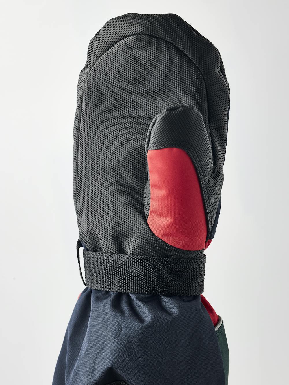 Kids' CZone Mitt in the color Dark navy & light red (2 of 5)