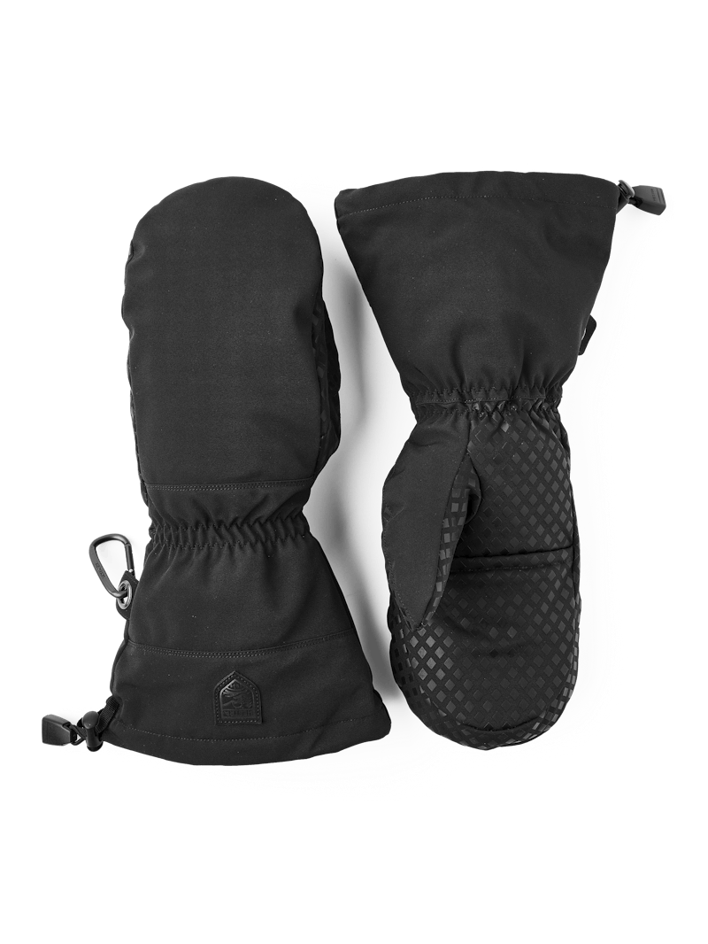 Sarek Over Mitt in the color Black (1 of 7)