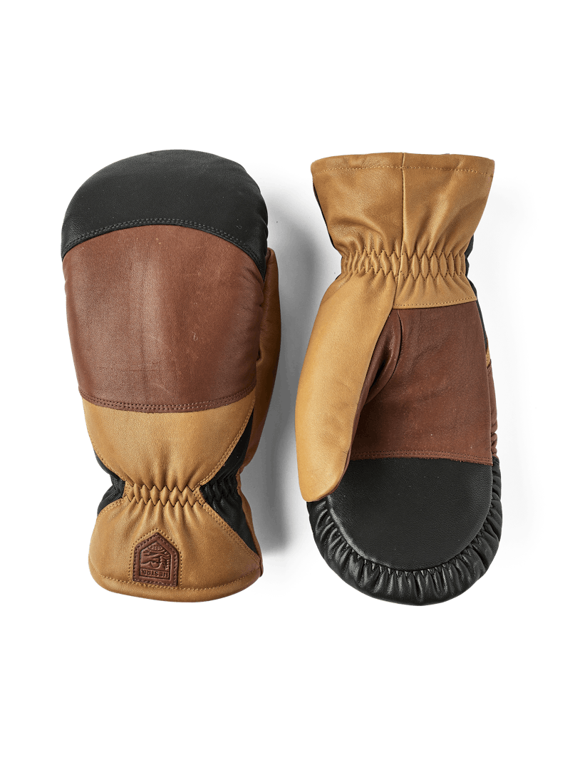 reMix Mitt in the color Brown/cork (1 of 5)