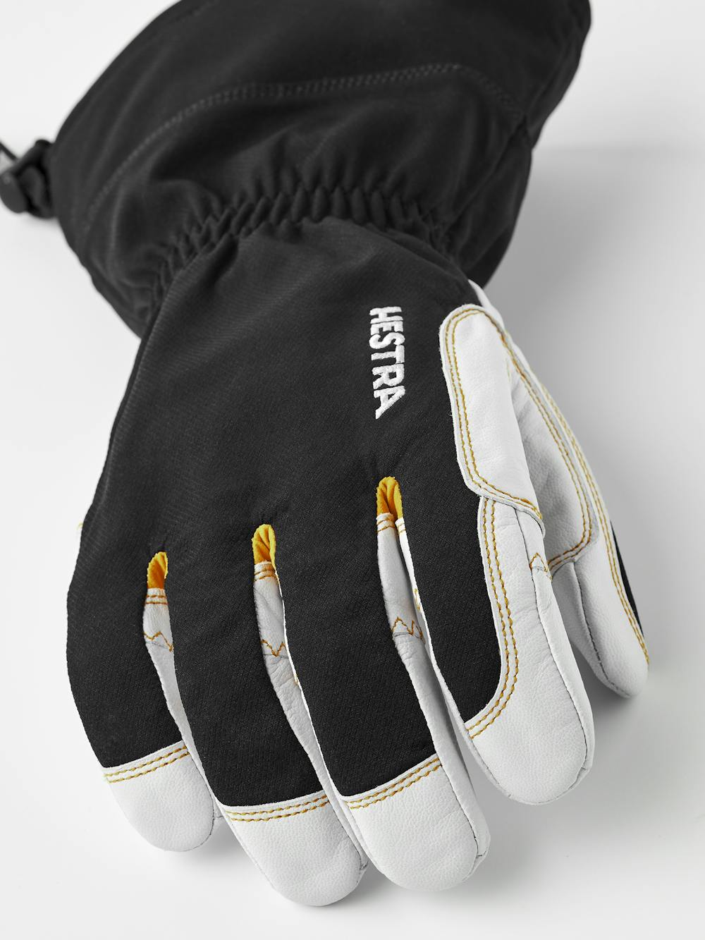 Ergo Grip HDry Descent 5-finger i färgen Svart & offwhite (4 av 7)