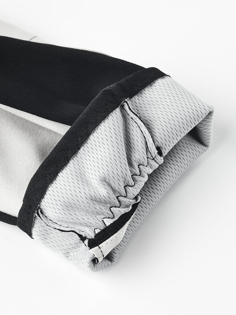 XC Over Mitt i färgen Svart (4 av 6)