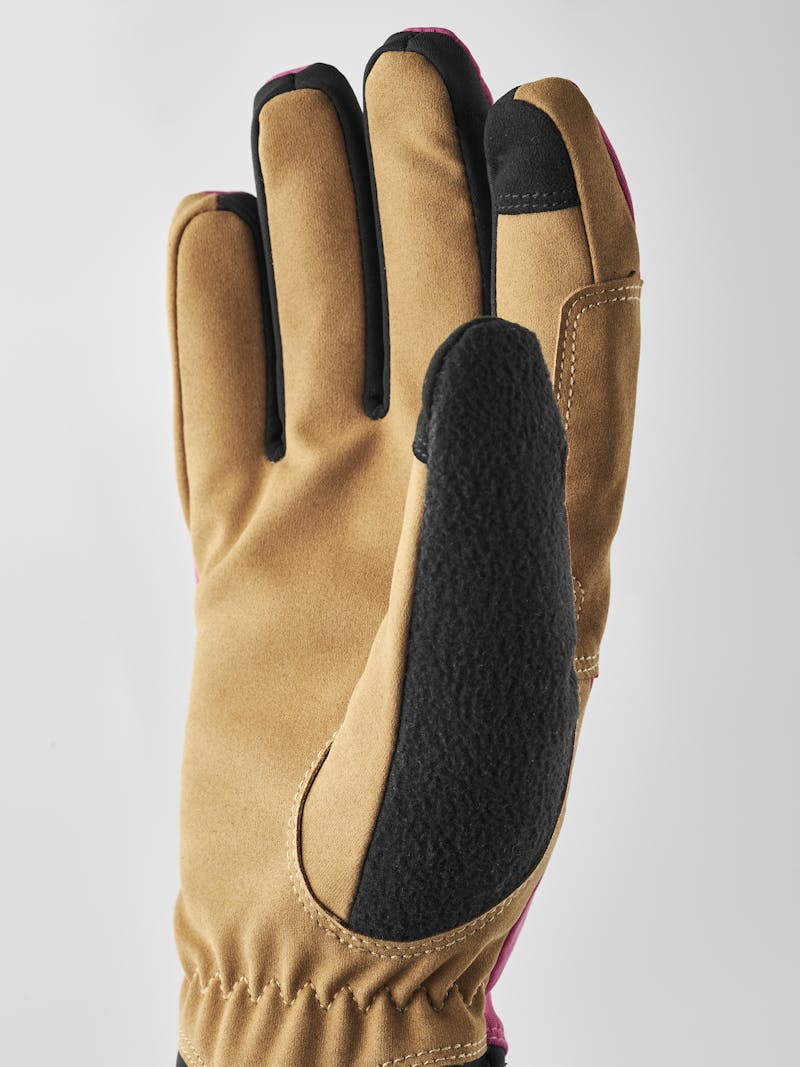 Women´s XC Primaloft 5-finger in the color Cerise/tan (5 of 5)