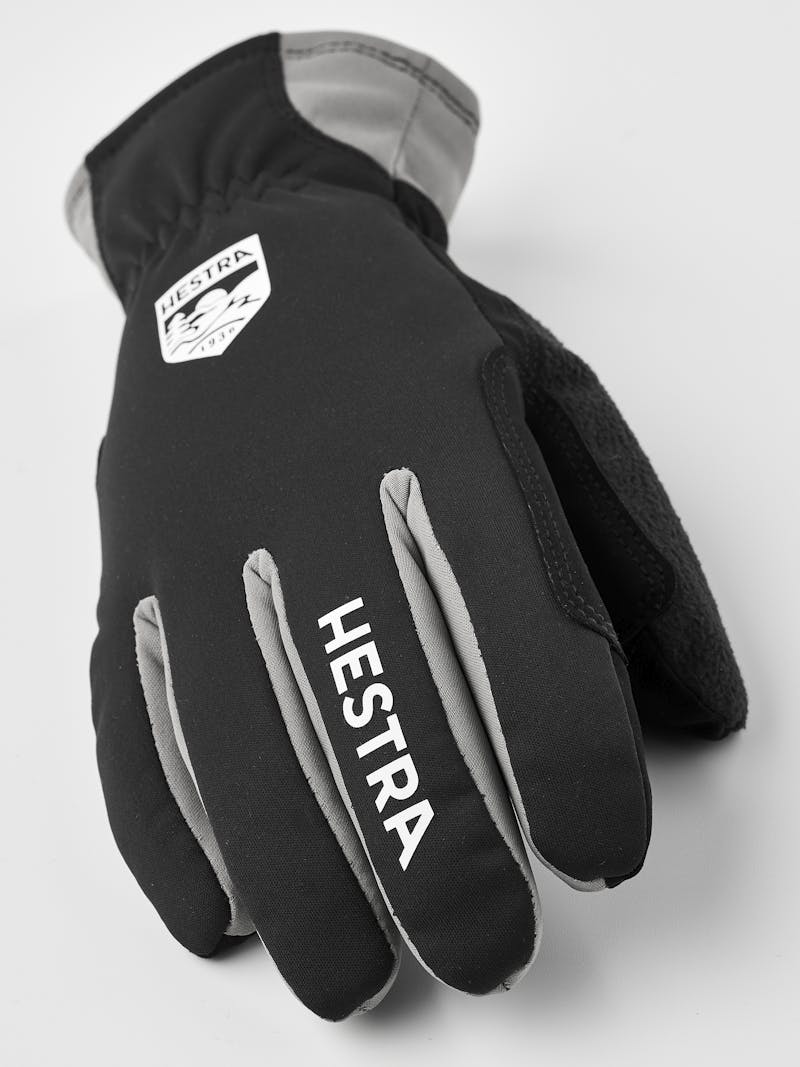 Women´s XC Primaloft 5-finger in the color Black (2 of 5)