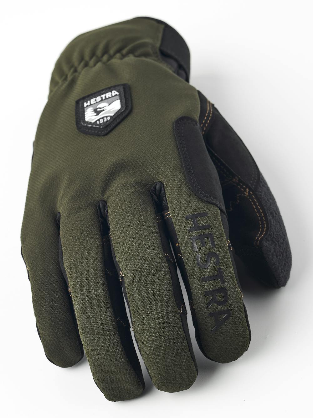 Ergo Grip Wool Touring 5-finger in the color Dark Forest/Black (4 of 6)