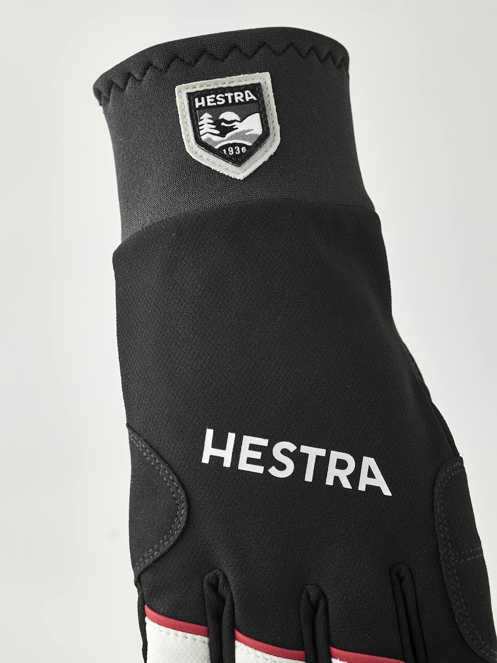 XC Tracker 5-finger in the color Black (4 of 5)