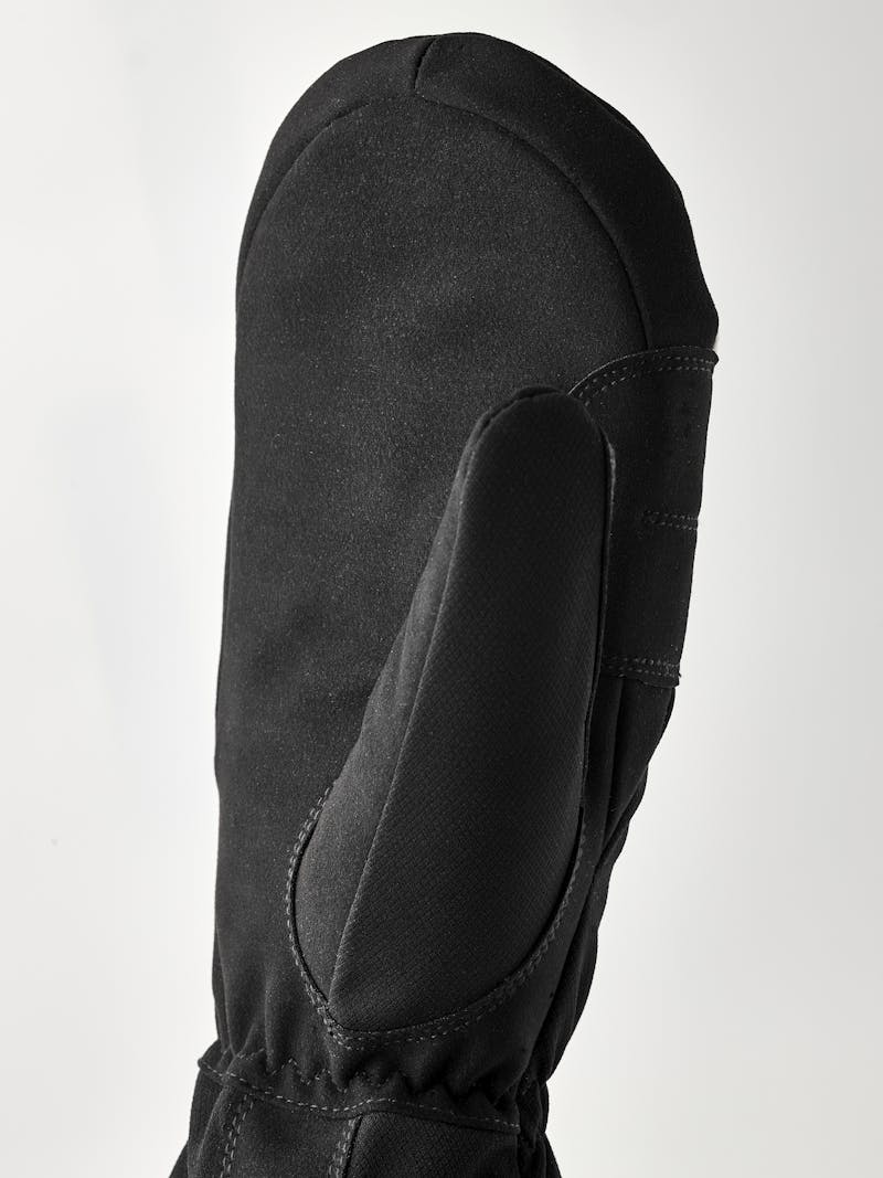 XC Tracker Mitt i färgen Svart (5 av 5)