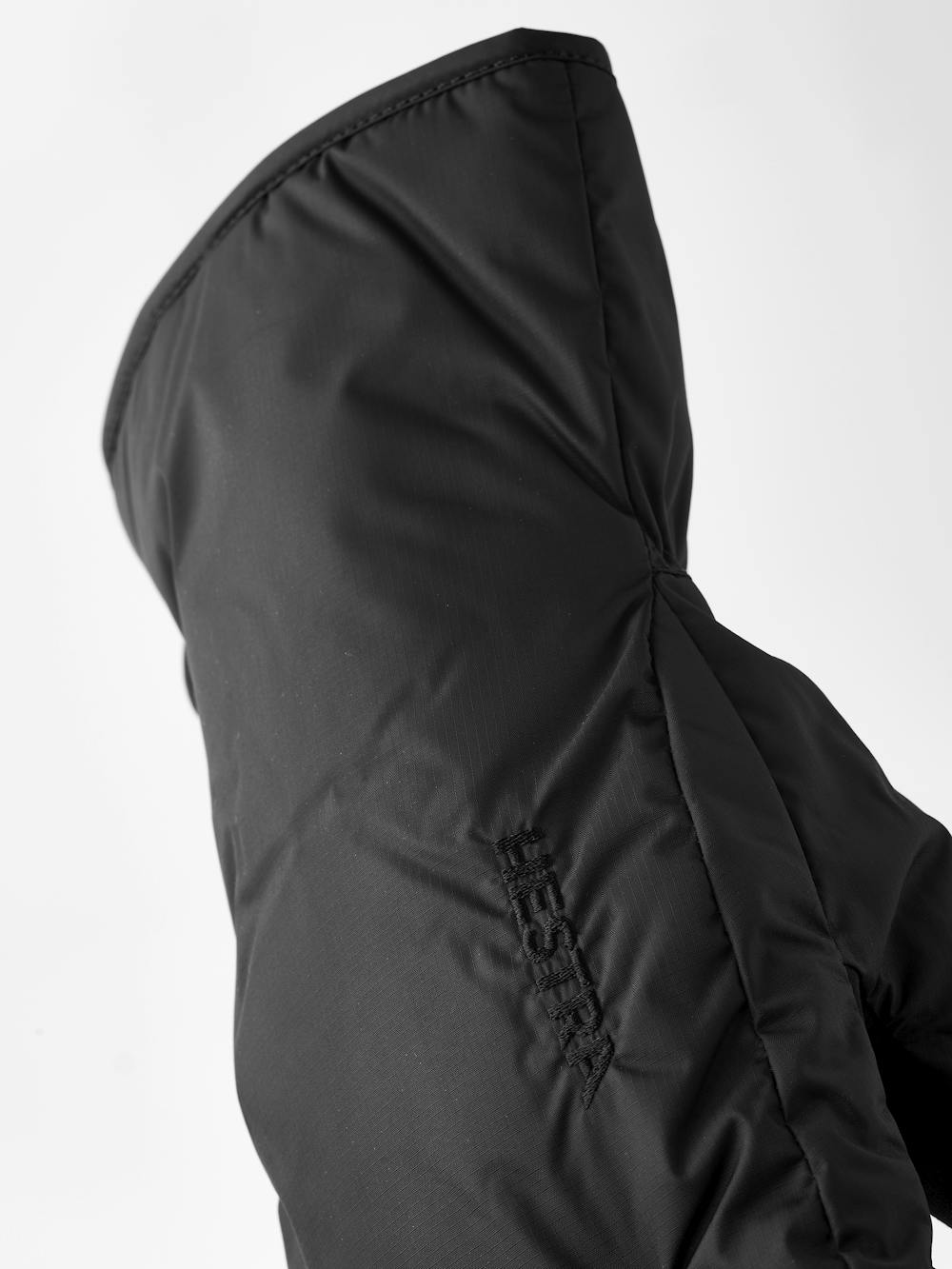 Expedition Liner 3-Finger in the color Black (3 of 5)