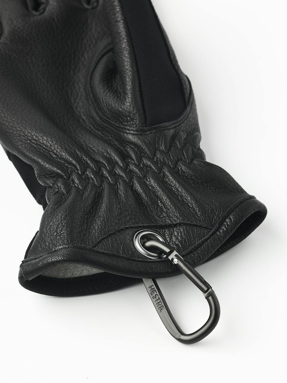 Gneis i färgen Svart (5 av 5)