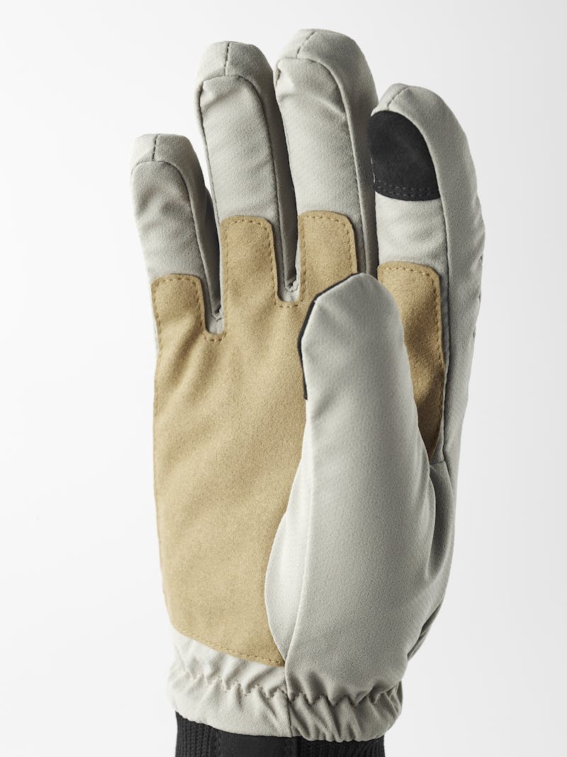 Diorit in the color Beige (3 of 6)