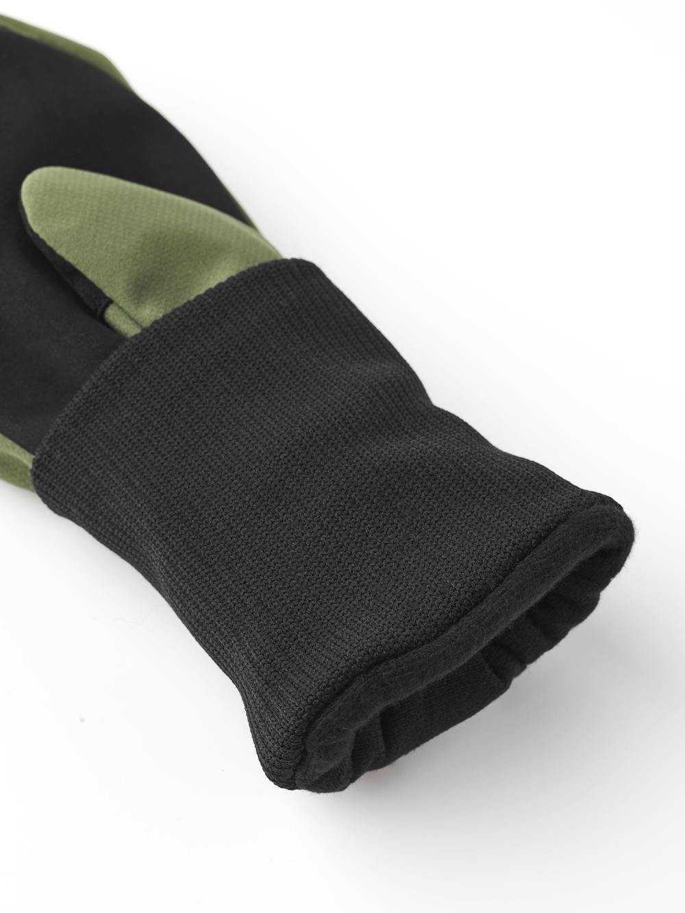 Diorit Mitt i färgen Oliv (6 av 6)