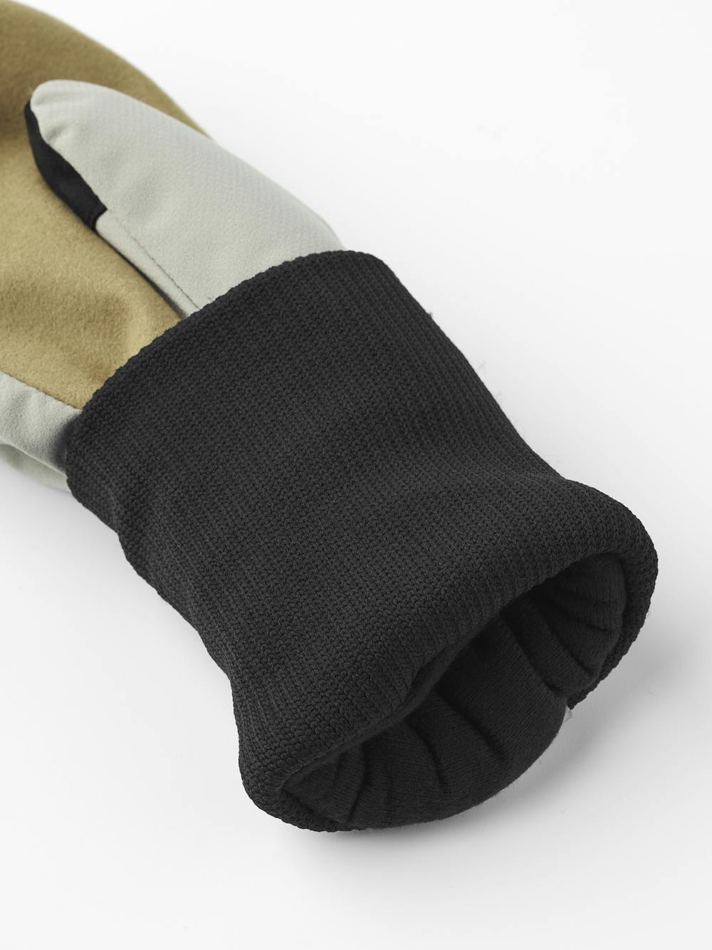 Diorit Mitt i färgen Beige (6 av 6)