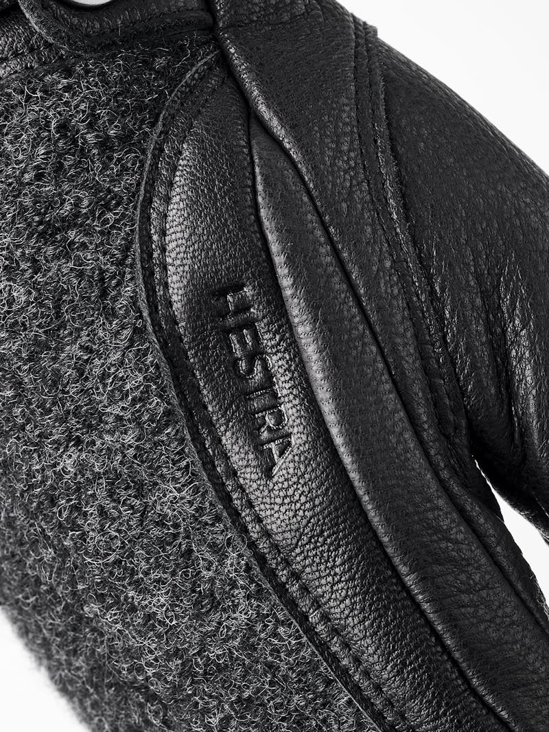 Daniel in the color Charcoal & black (5 of 5)