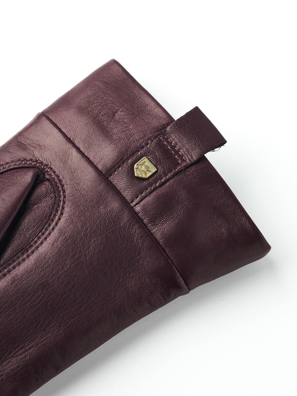 Diana in the color Bordeaux (6 of 6)