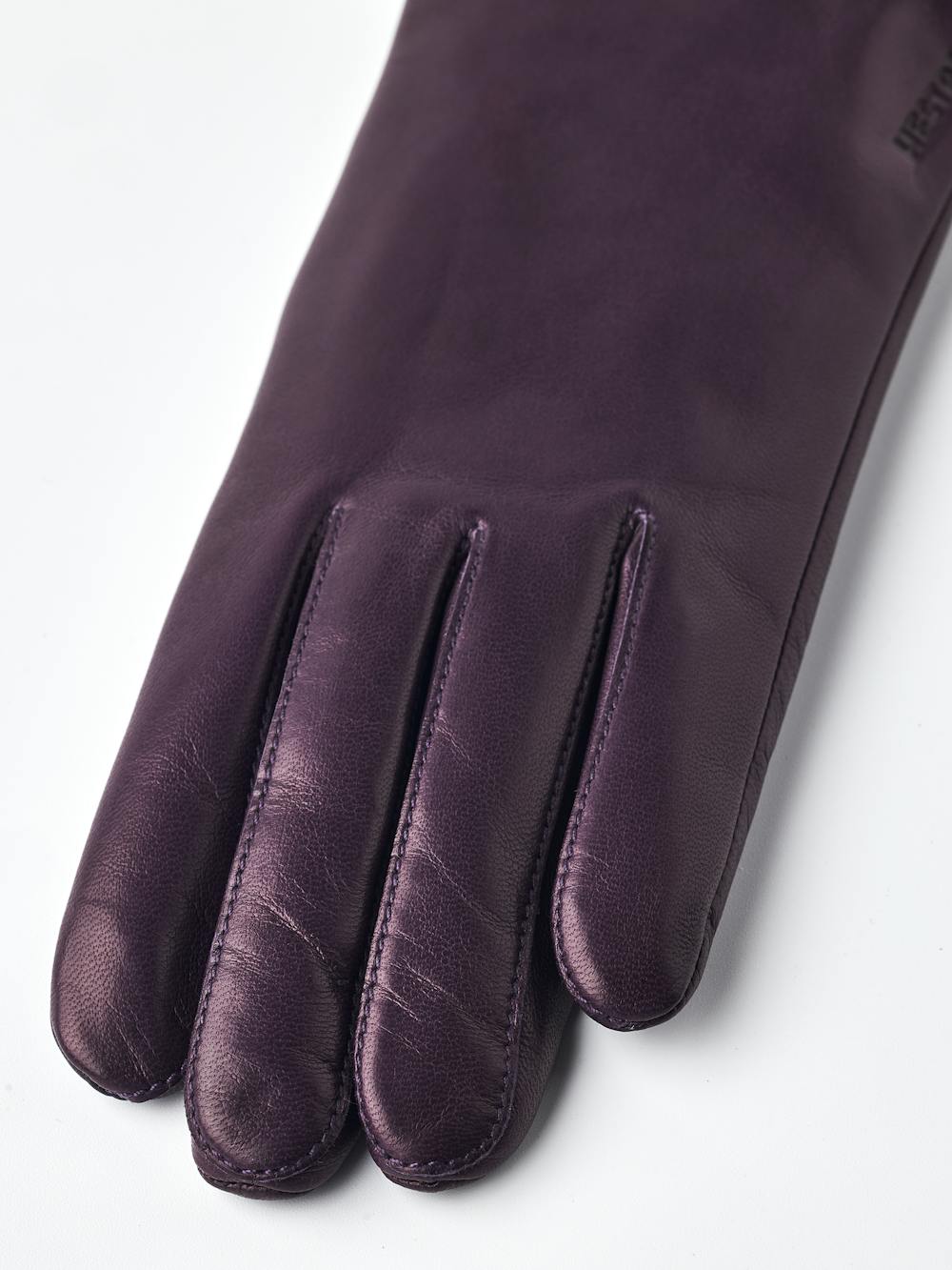 Elisa in der Farbe Dunkle Pflaume (3 oder 6)