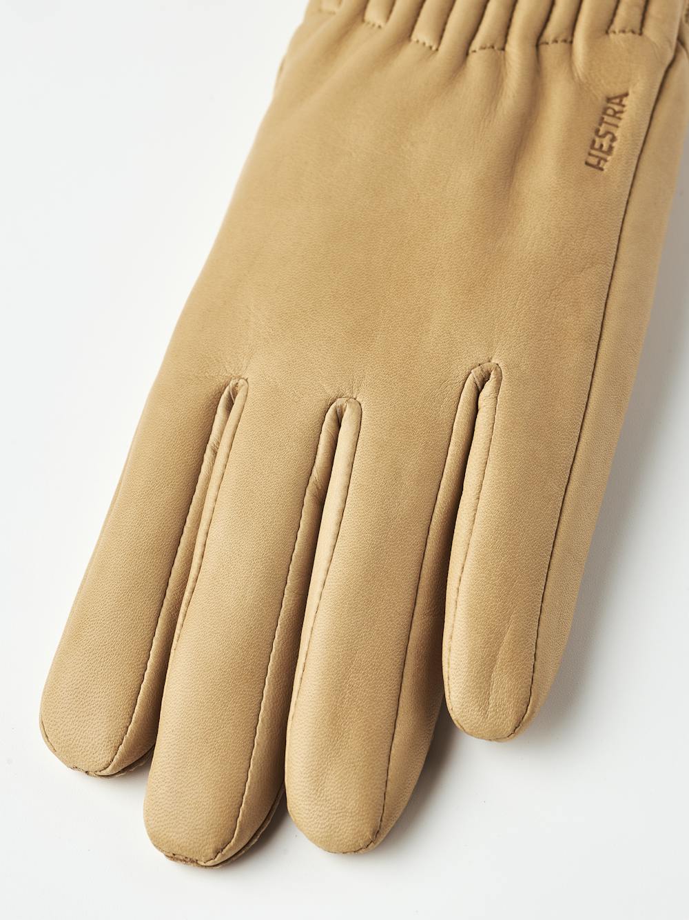 Valeria in the color Camel (6 of 6)