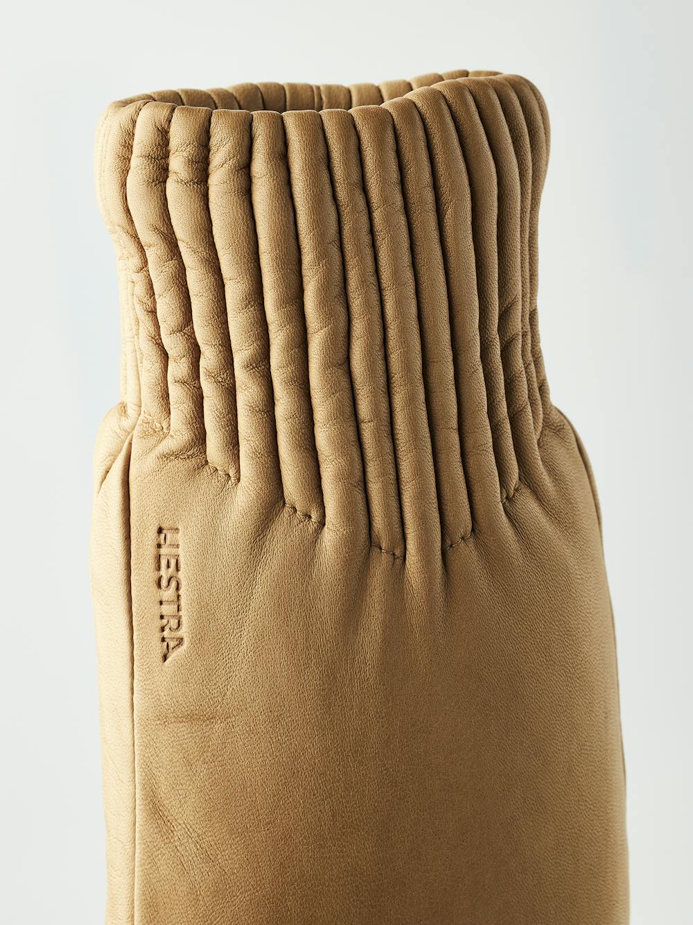 Valeria Mitt in der Farbe Kamel (5 oder 5)