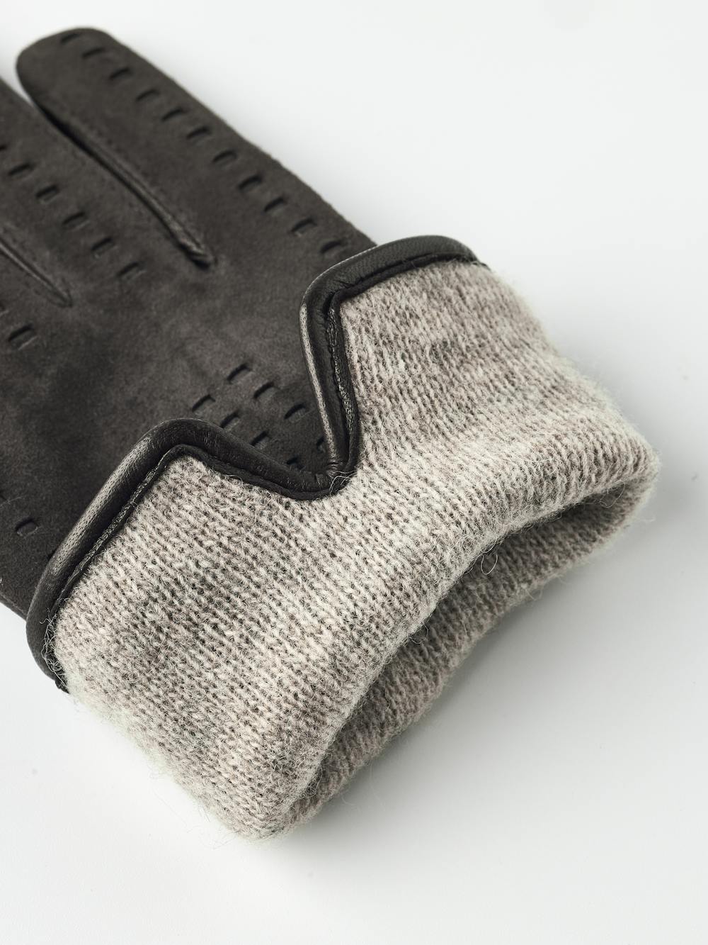 Marlene in the color Espresso (3 of 6)