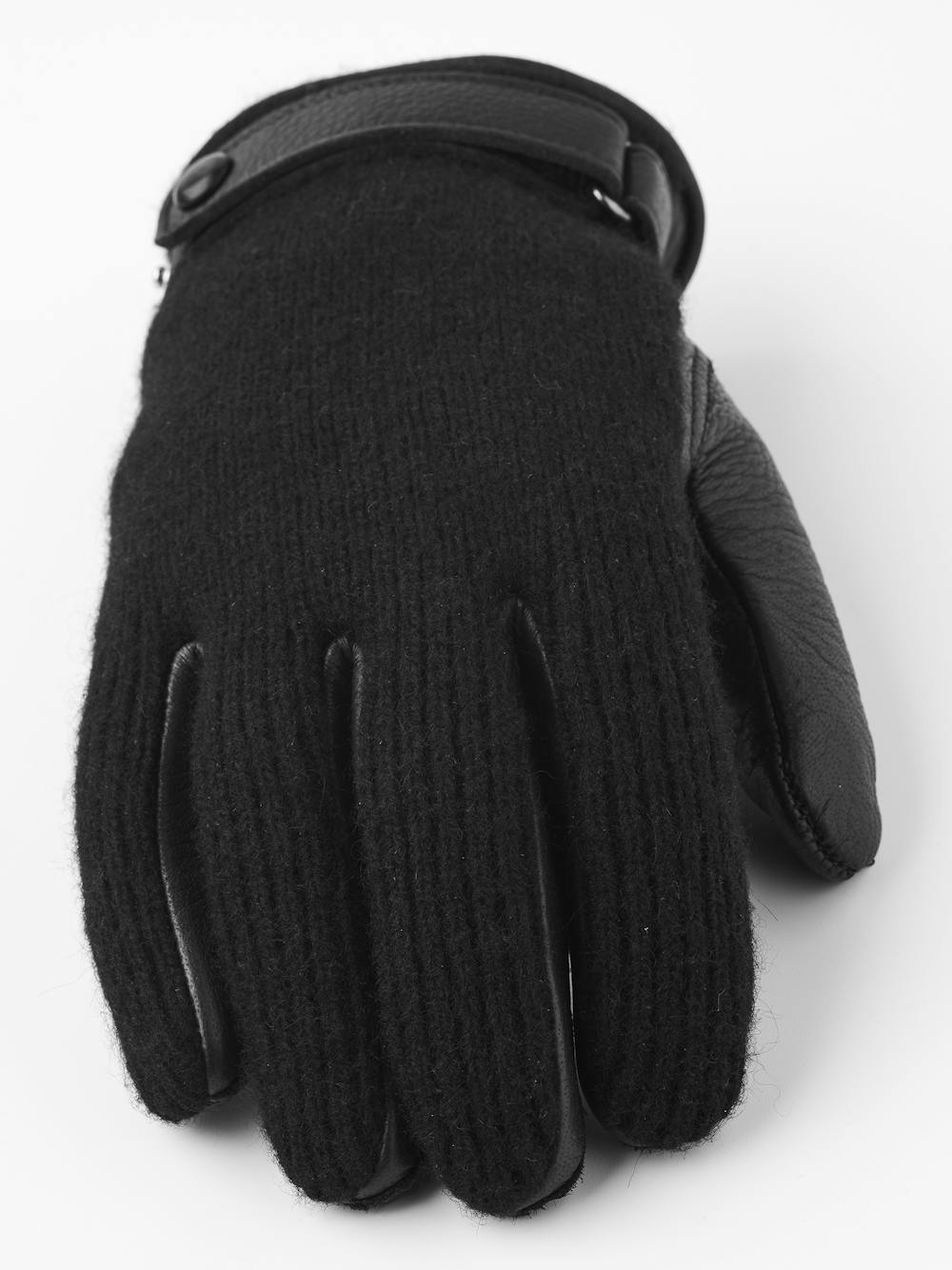 Christopher Elk i färgen Svart (5 av 5)