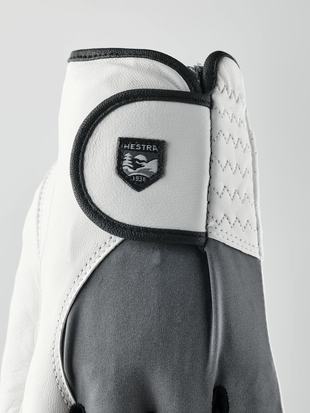 Golf Wedge Left - 5 finger in der Farbe White/Grey (4 oder 4)