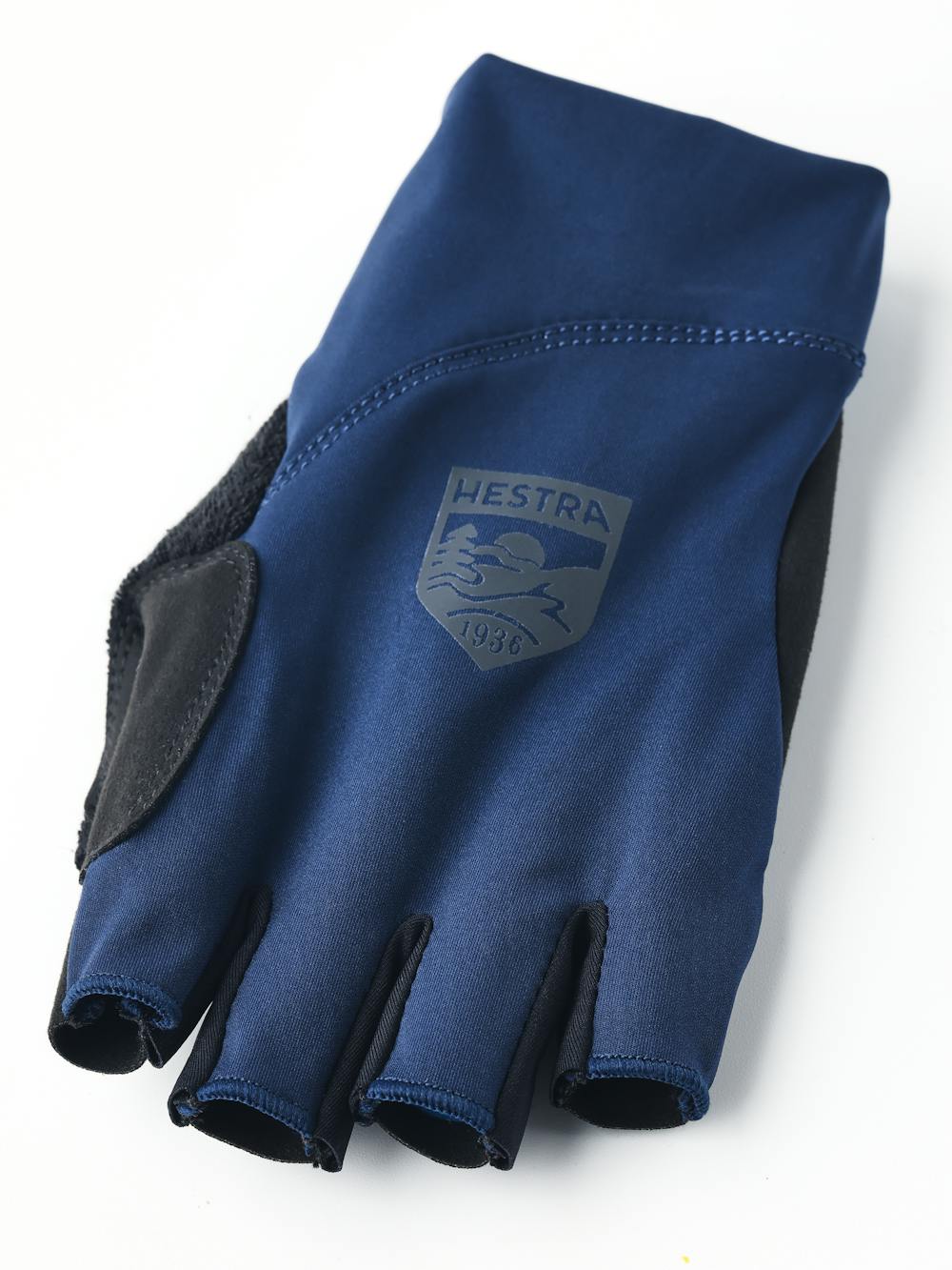 Apex Short - 5 finger i färgen Marin (4 av 5)