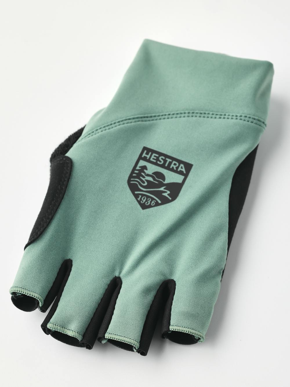 Apex Short - 5 finger in der Farbe Silbergrün (4 oder 5)