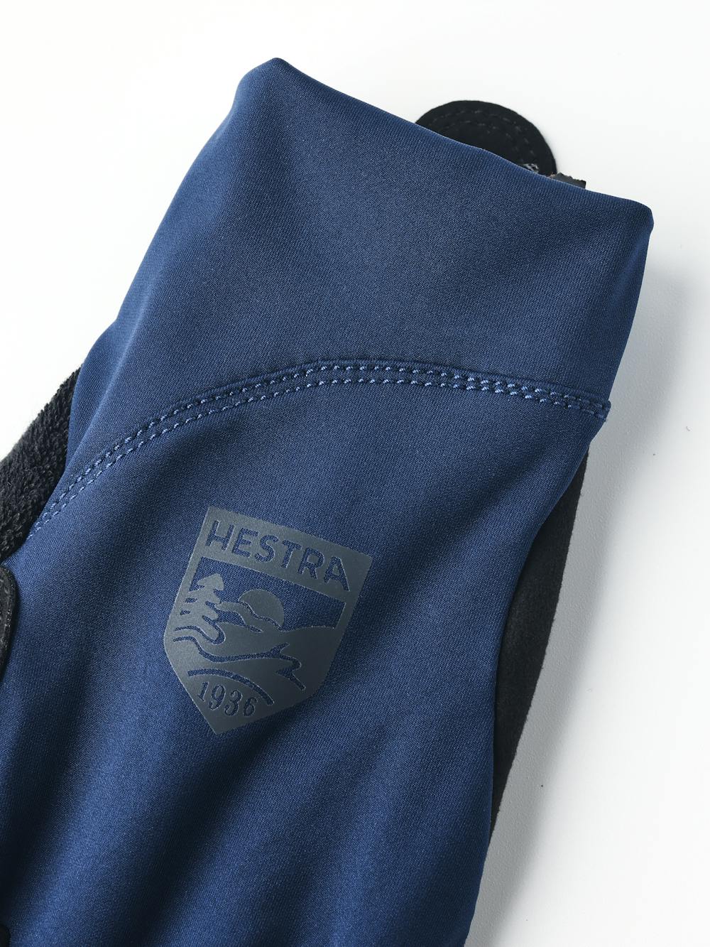 Apex Short - 5 finger i färgen Marin (5 av 5)