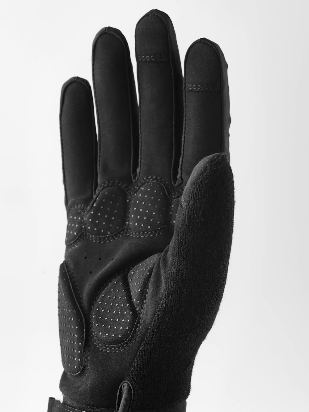 Bike Guard D3O Long - 5 finger in the color Black (2 of 4)