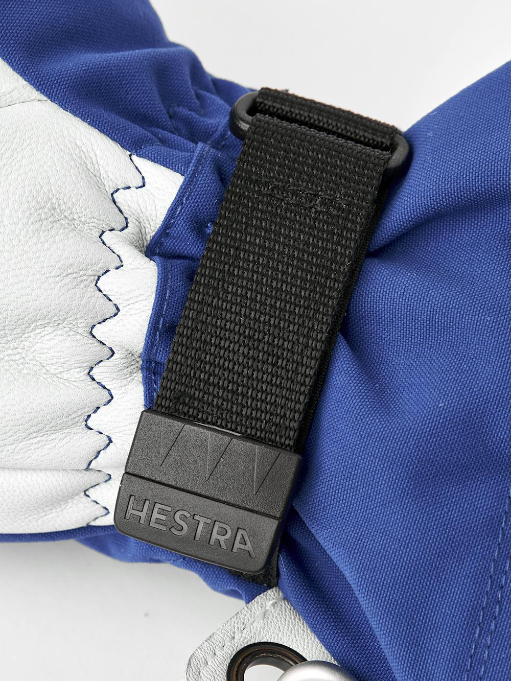 Blue ski glove with white goat leather palm
(8 of 13)