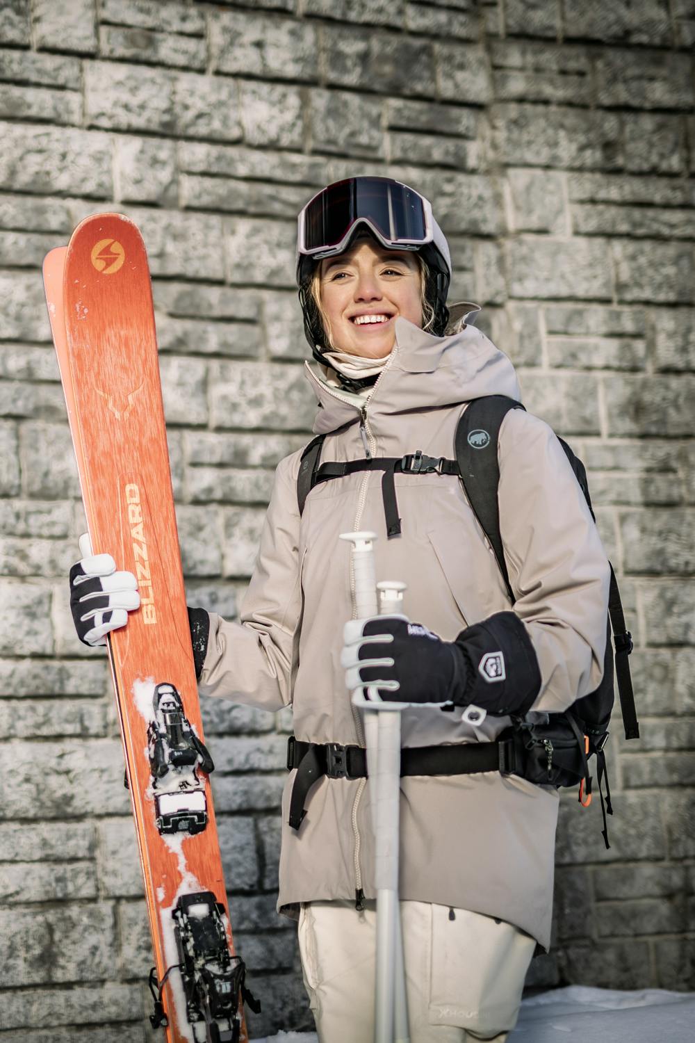 Black ski glove with white goat leather palm
 (2 of 12)