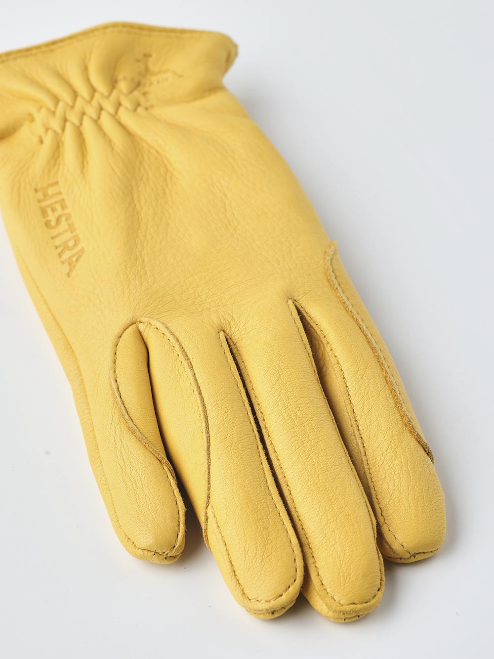 Yellow deerskin riding glove (2 of 5)