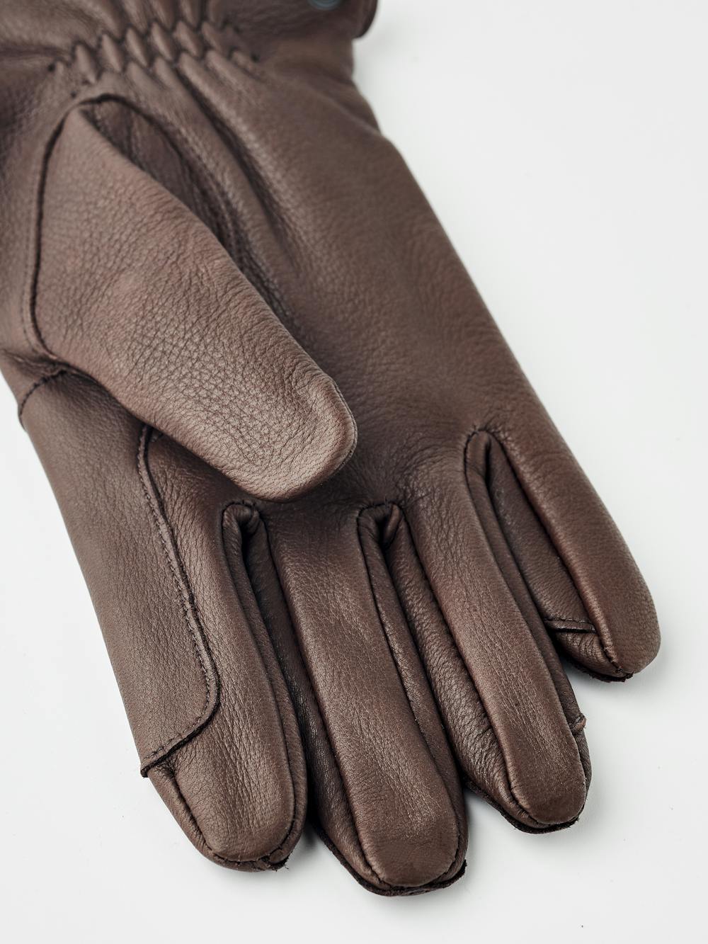 Dark brown deerskin riding glove (2 of 7)