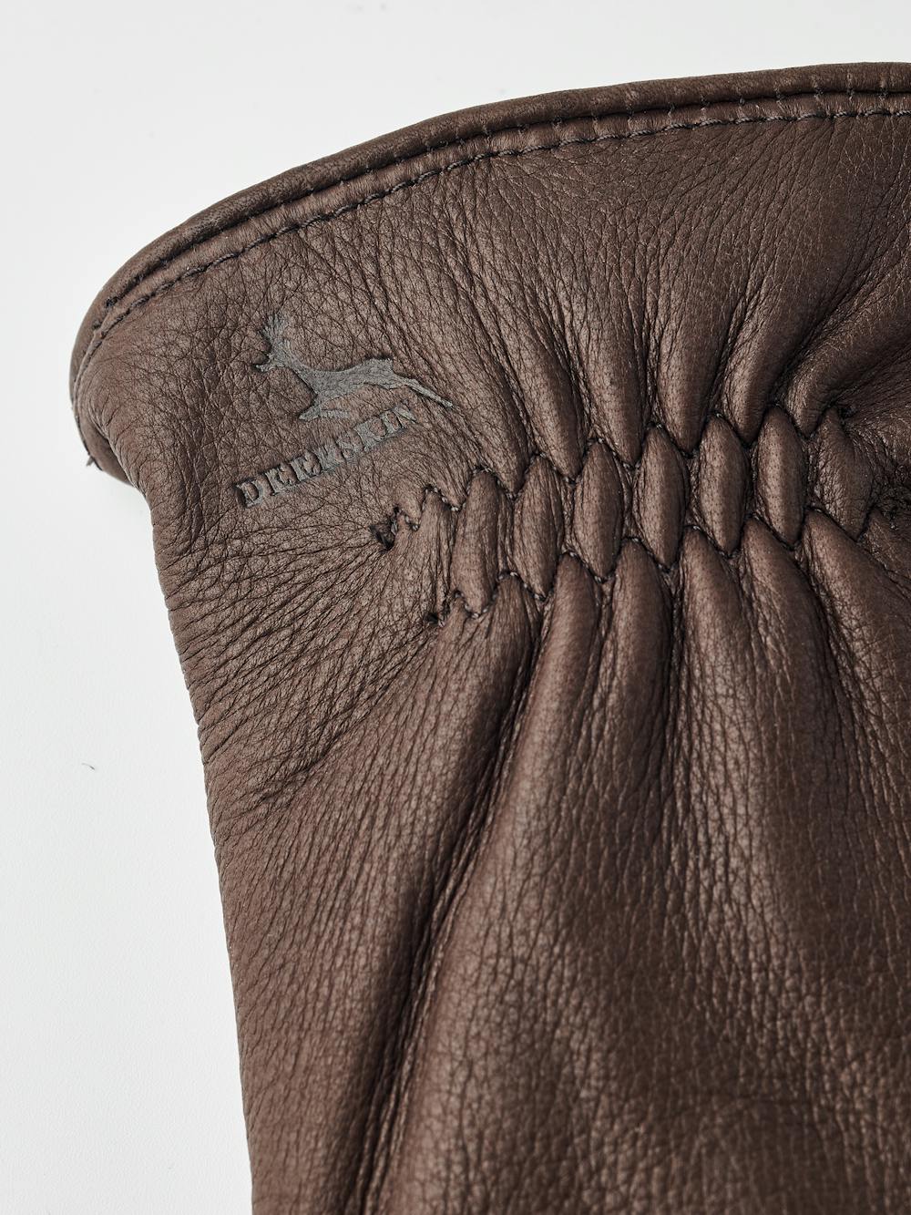 Dark brown deerskin riding glove (3 of 7)