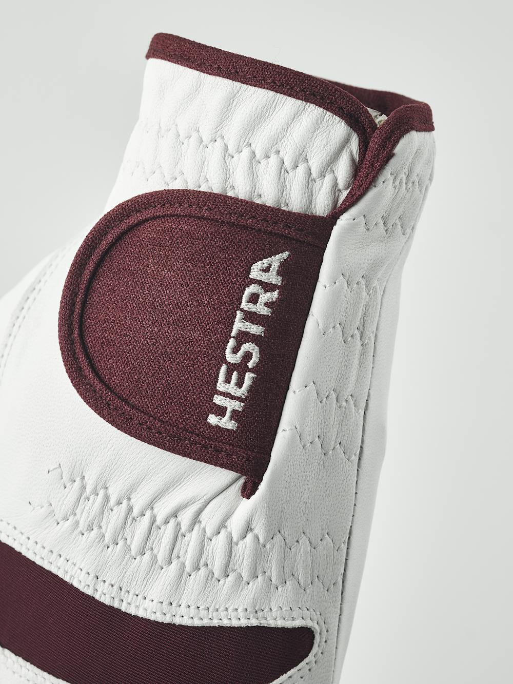Golf Leather Left 5-finger in the color White & Bordeaux (2 of 4)