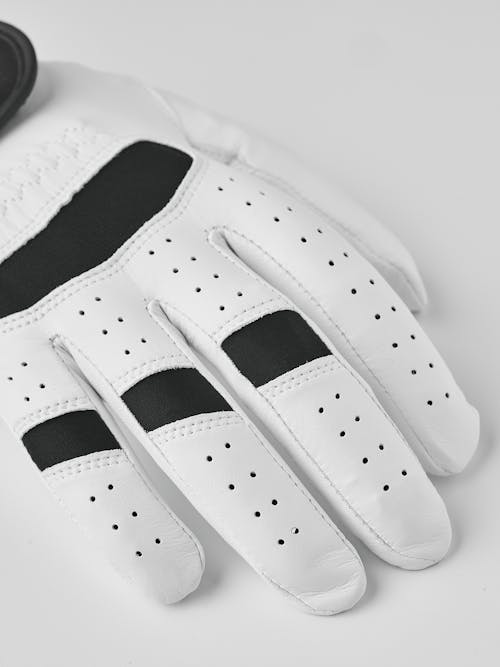 Image displaying Golf Leather Right 5-finger (2 of 4)