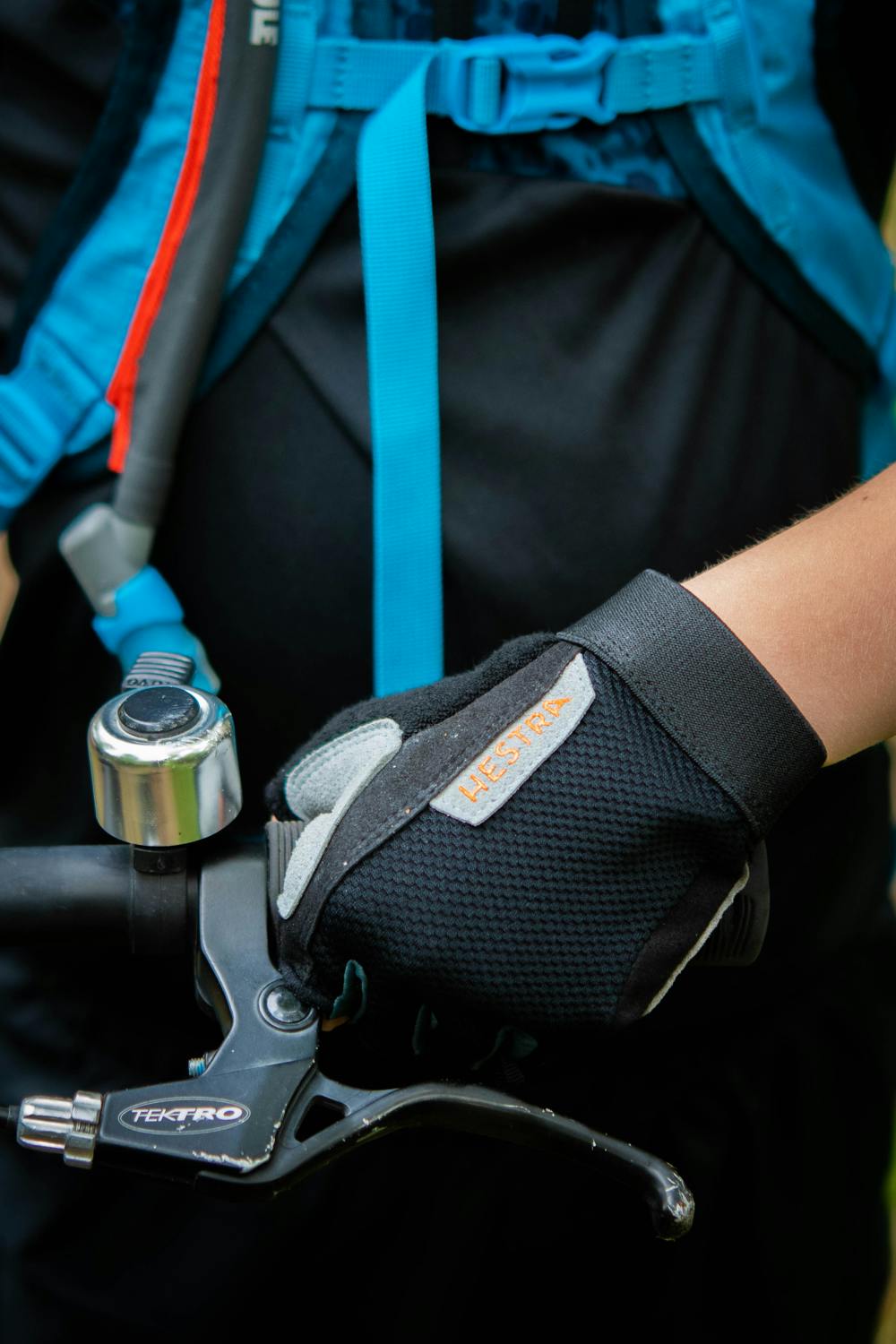 Bike Guard Jr. Short 5-finger i färgen Svart (2 av 8)