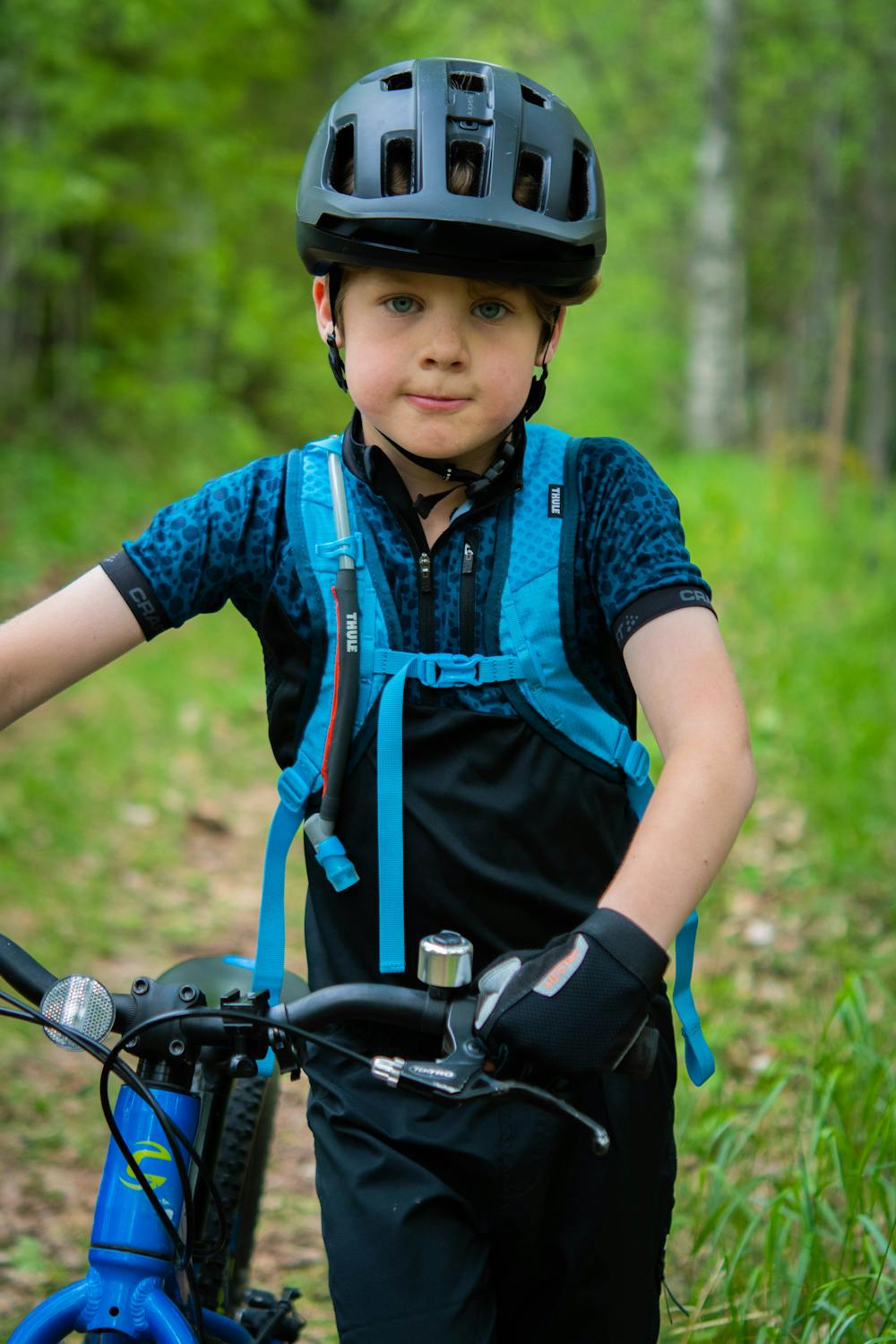 Bike Guard Jr. Short 5-finger in the color Black (4 of 8)