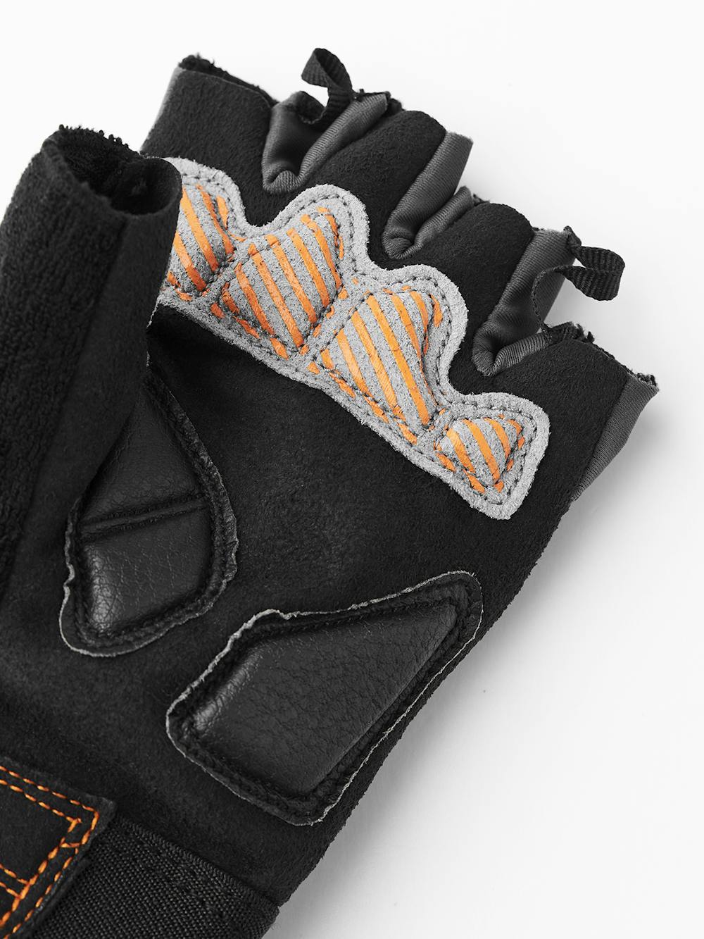 Bike Guard Jr. Short 5-finger i färgen Svart (5 av 8)