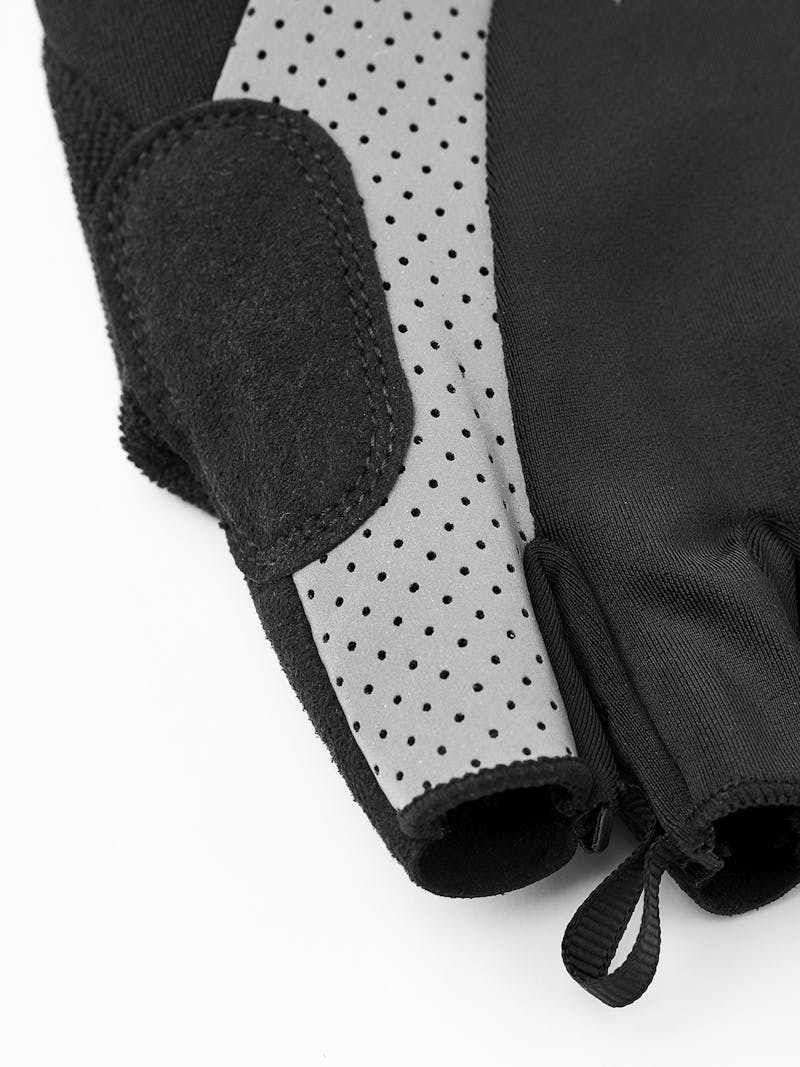 Apex Reflective Short 5-finger in the color Black (3 of 5)