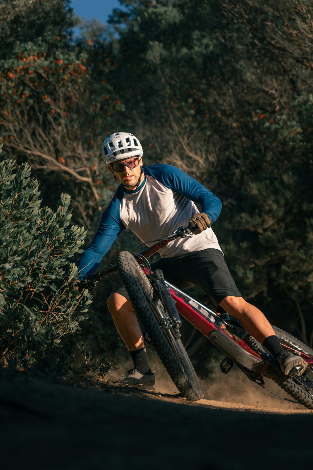 Moosgrüner Fahrradhandschuh aus Stoff mit schwarzer Innenhand aus synthetischem Wildleder (6 oder 7)