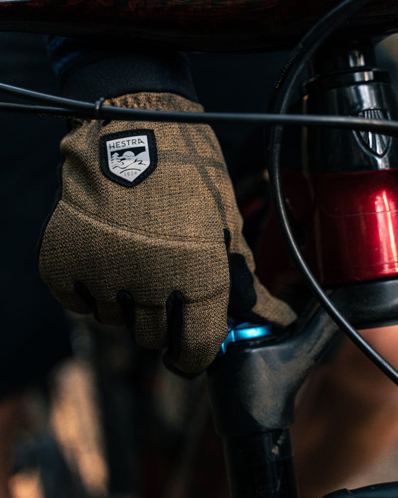 Moss green fabric cycling glove with black synthetic suede palm (7 of 7)
