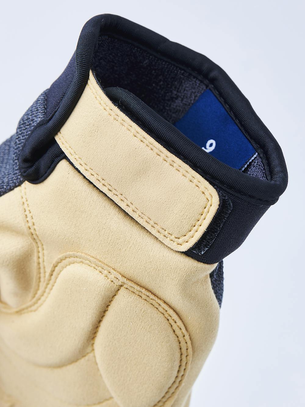 Dark blue fabric cycling glove with beige synthetic suede palm (3 of 6)