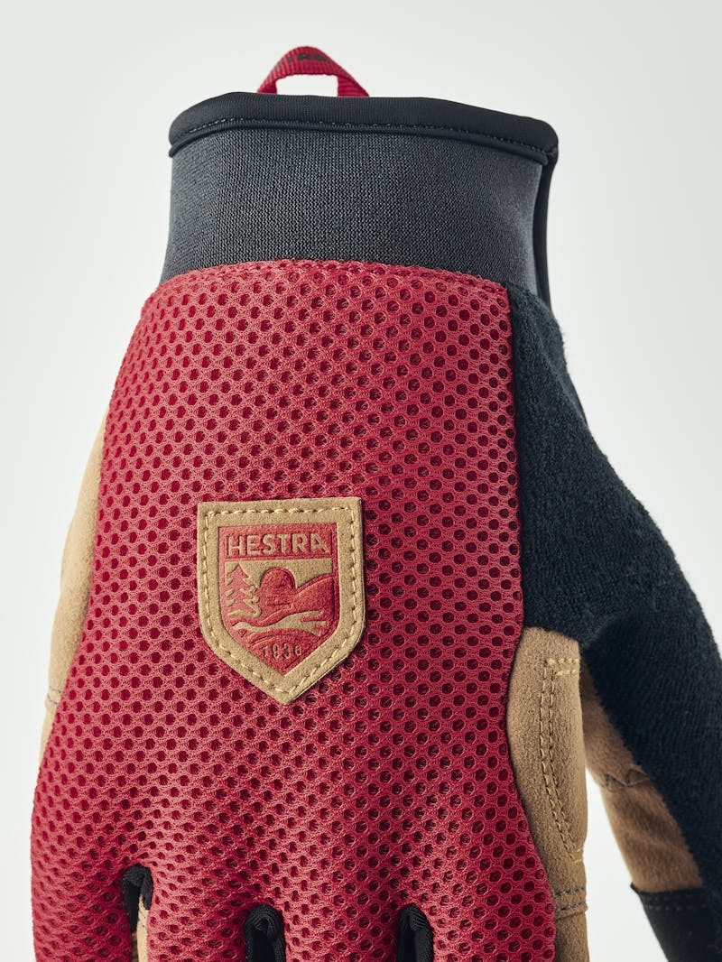 Ergo Grip Enduro 5-finger in the color Red (2 of 5)