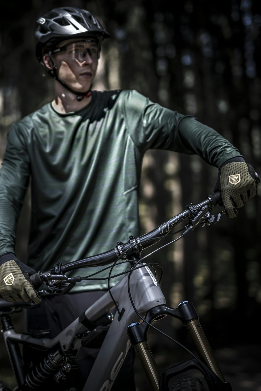 Ergo Grip Enduro 5-finger i färgen Oliv (5 av 9)