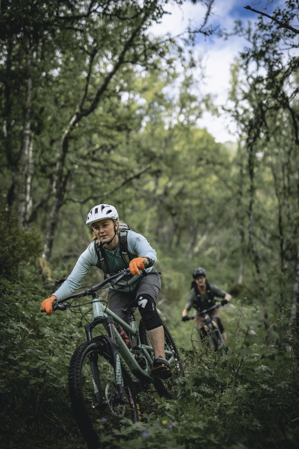 Bike Long Sr. 5-finger in the color Orange (8 of 11)