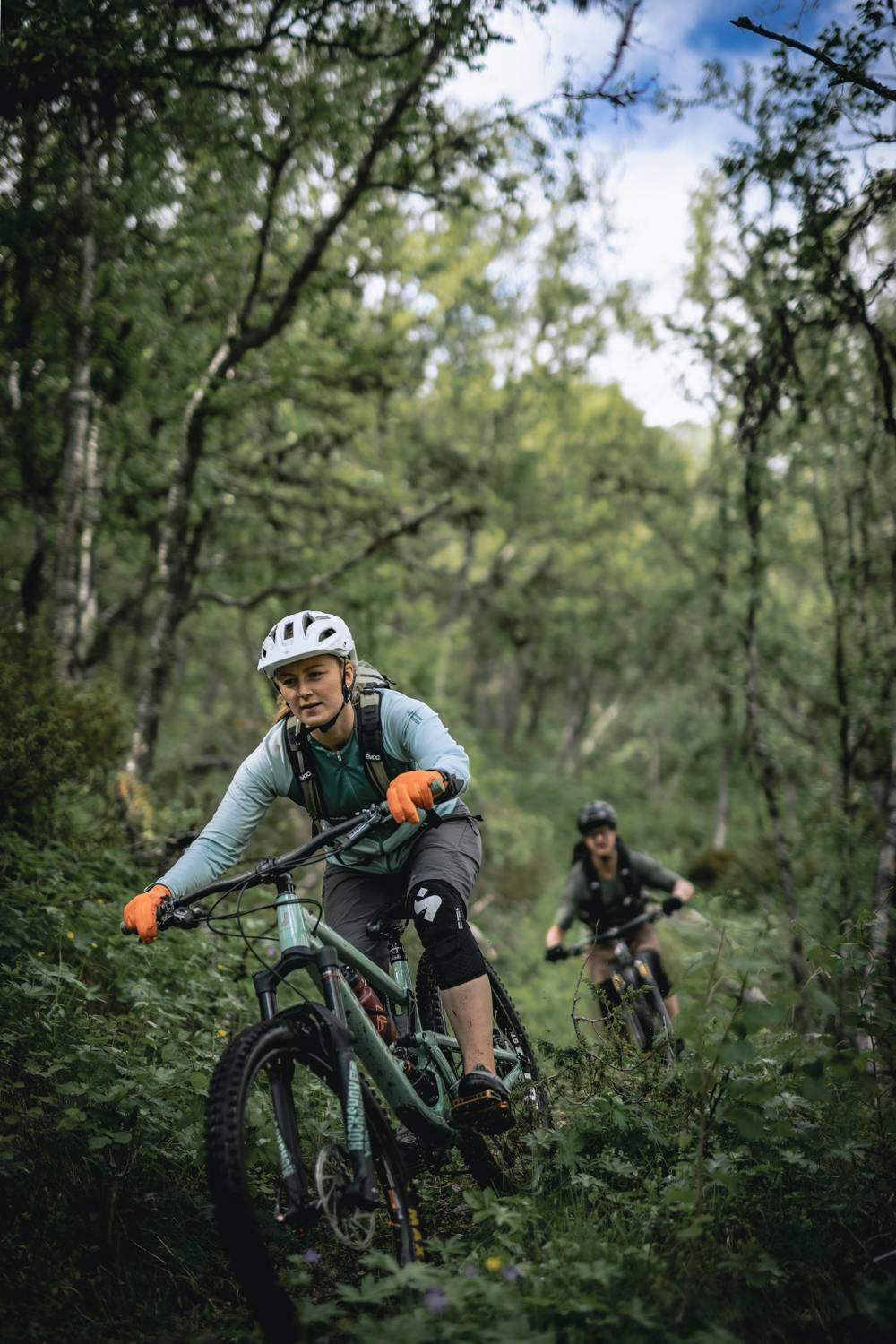 Bike Long Sr. 5-finger in the color Orange (8 of 11)