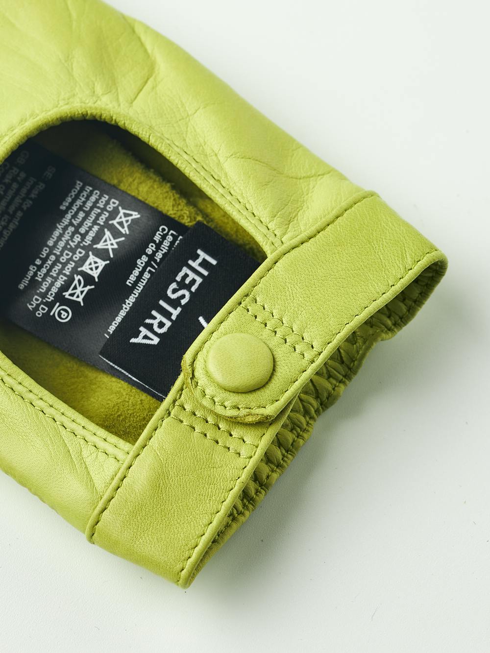 Cornelia in the color Light Green (4 of 5)