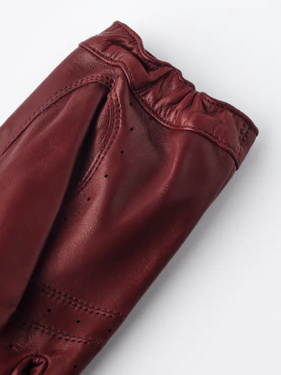 Alternative image for Cornelia