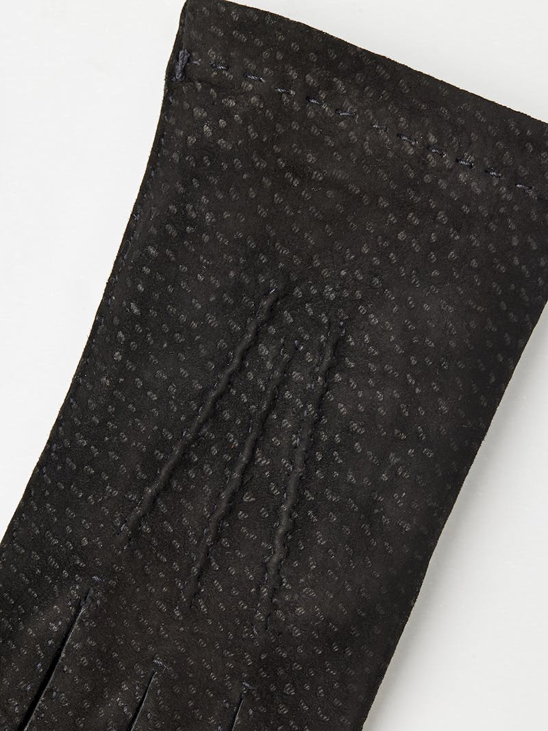 Carpincho Handsewn Unlined in the color Black (3 of 4)