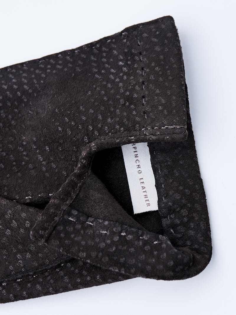 Carpincho Handsewn Unlined in the color Espresso (3 of 4)