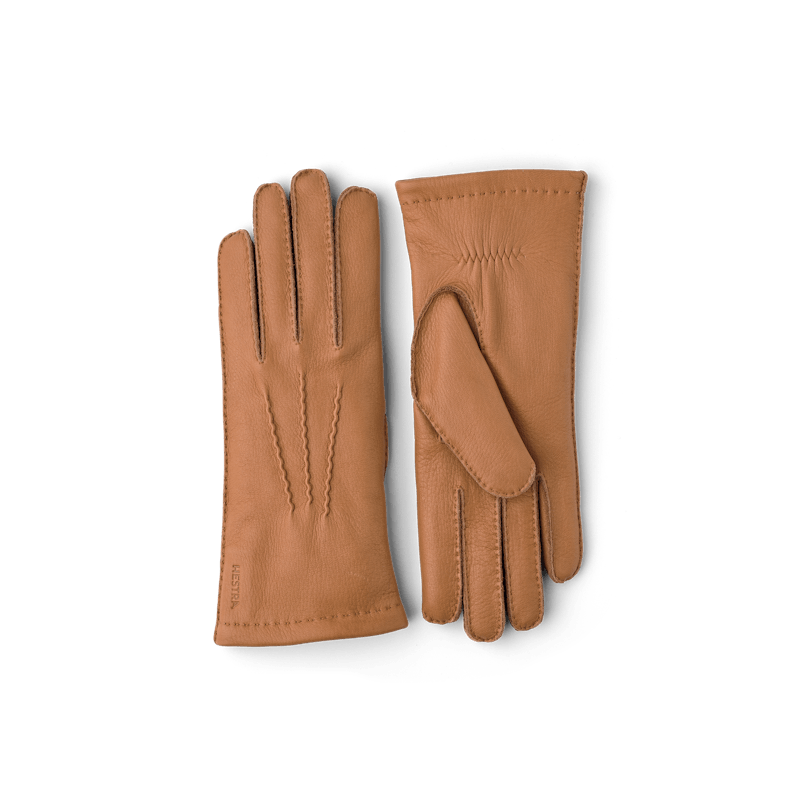 Light brown handsewn leather glove in deerskin
 (3 of 3)